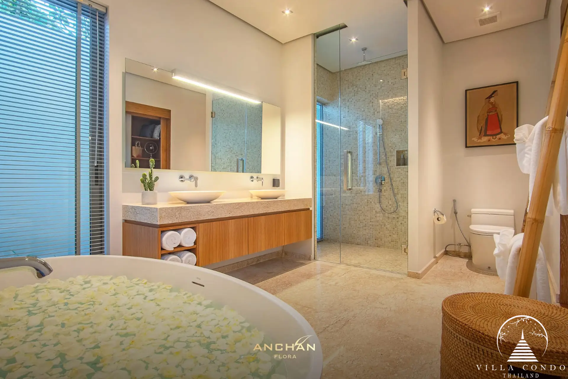 Luxurious Bathroom at Anchan Flora