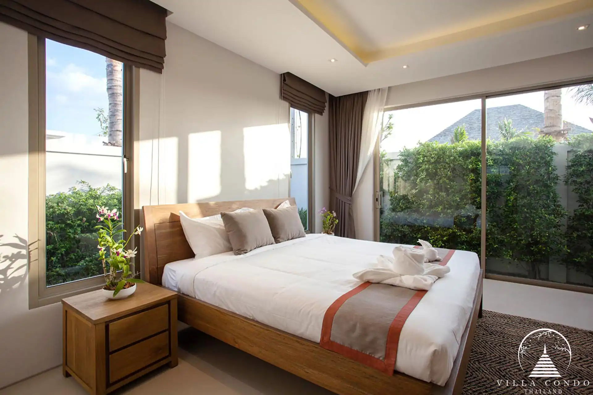 Tranquil Bedroom at Botanica Lakeside