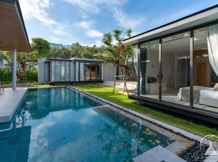 Private Pool Oasis at Botanica Grand Avenue