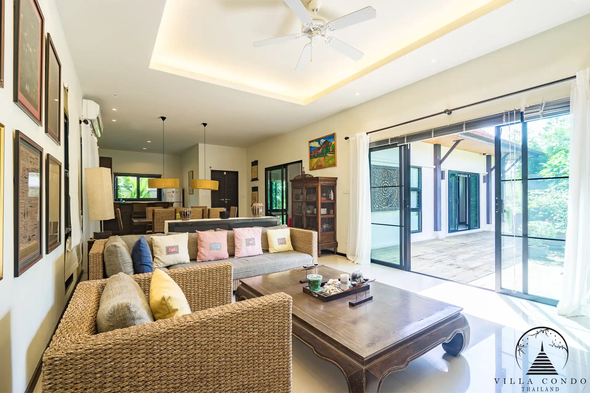 Thai Style 5-Bedroom Pool Villa near Nai harn Beach