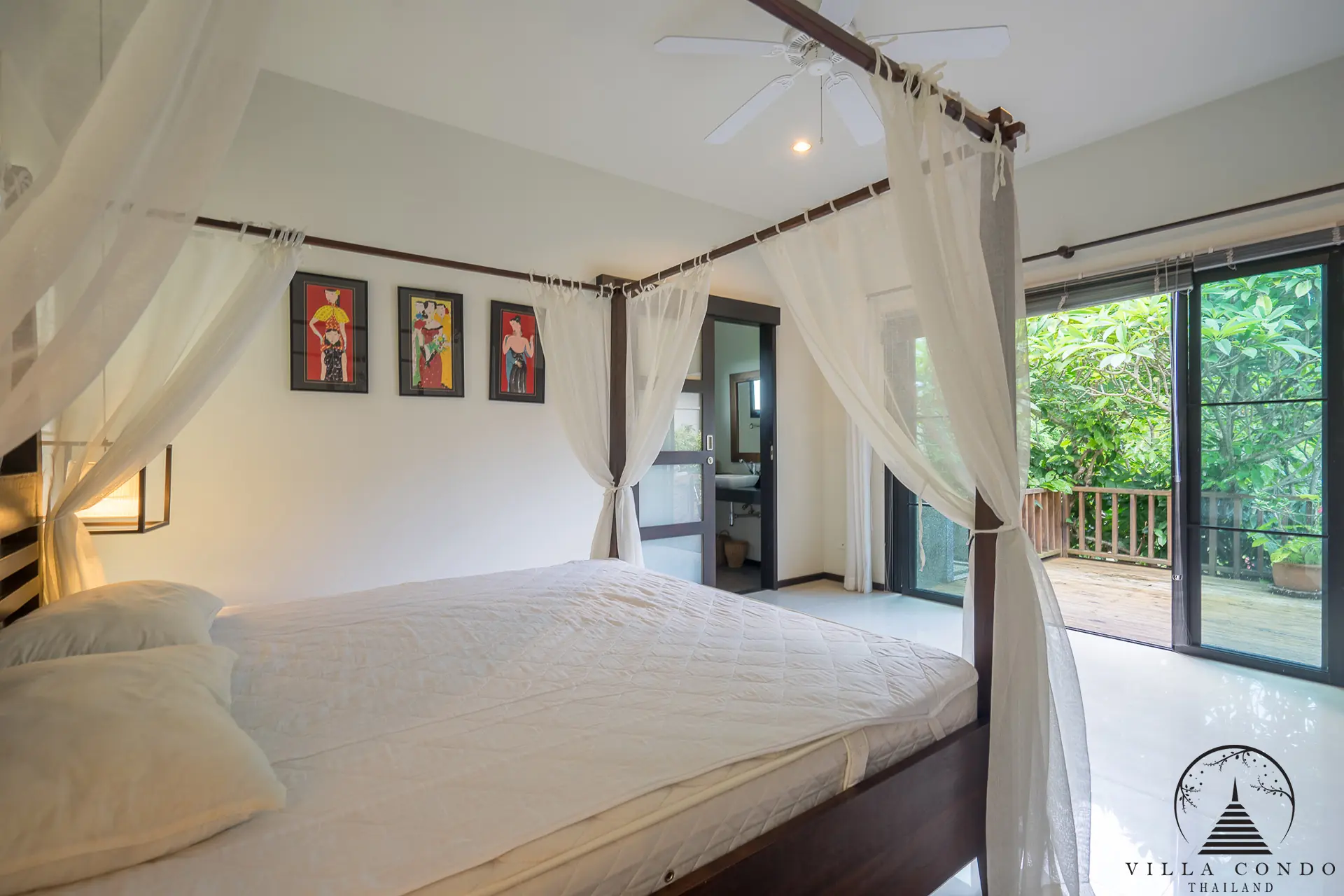 Thai Style 5-Bedroom Pool Villa near Nai harn Beach