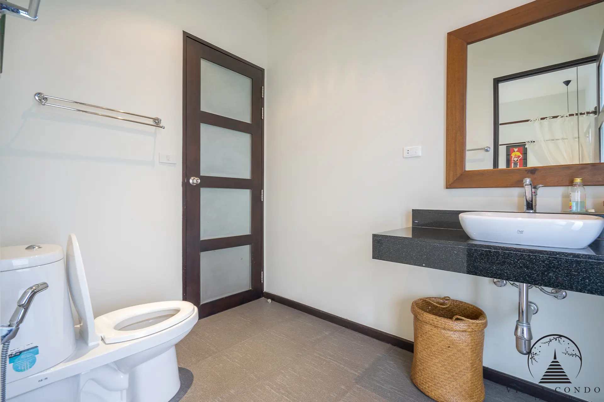 Thai Style 5-Bedroom Pool Villa near Nai harn Beach