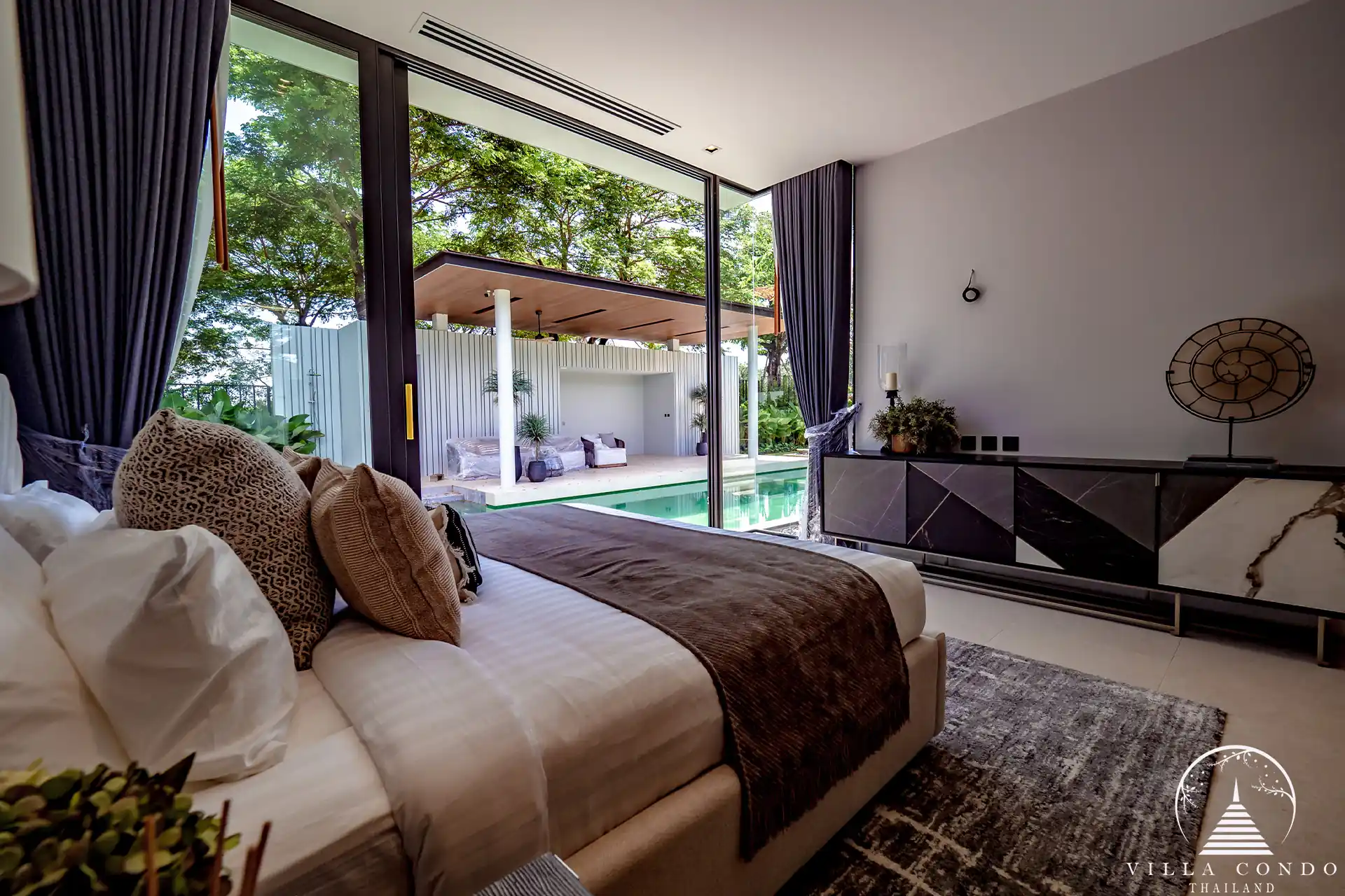 Tranquil Bedroom at Botanica Foresta 2