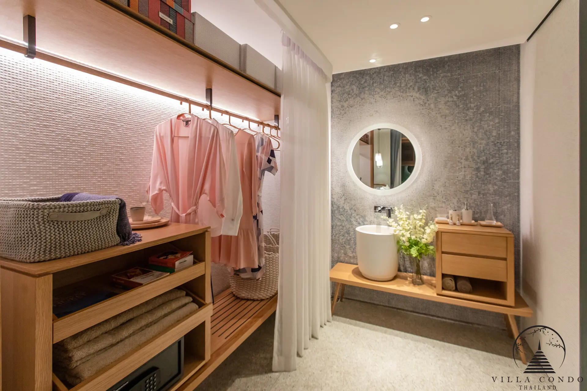 Luxurious Bathroom at ADM Platinum Bay