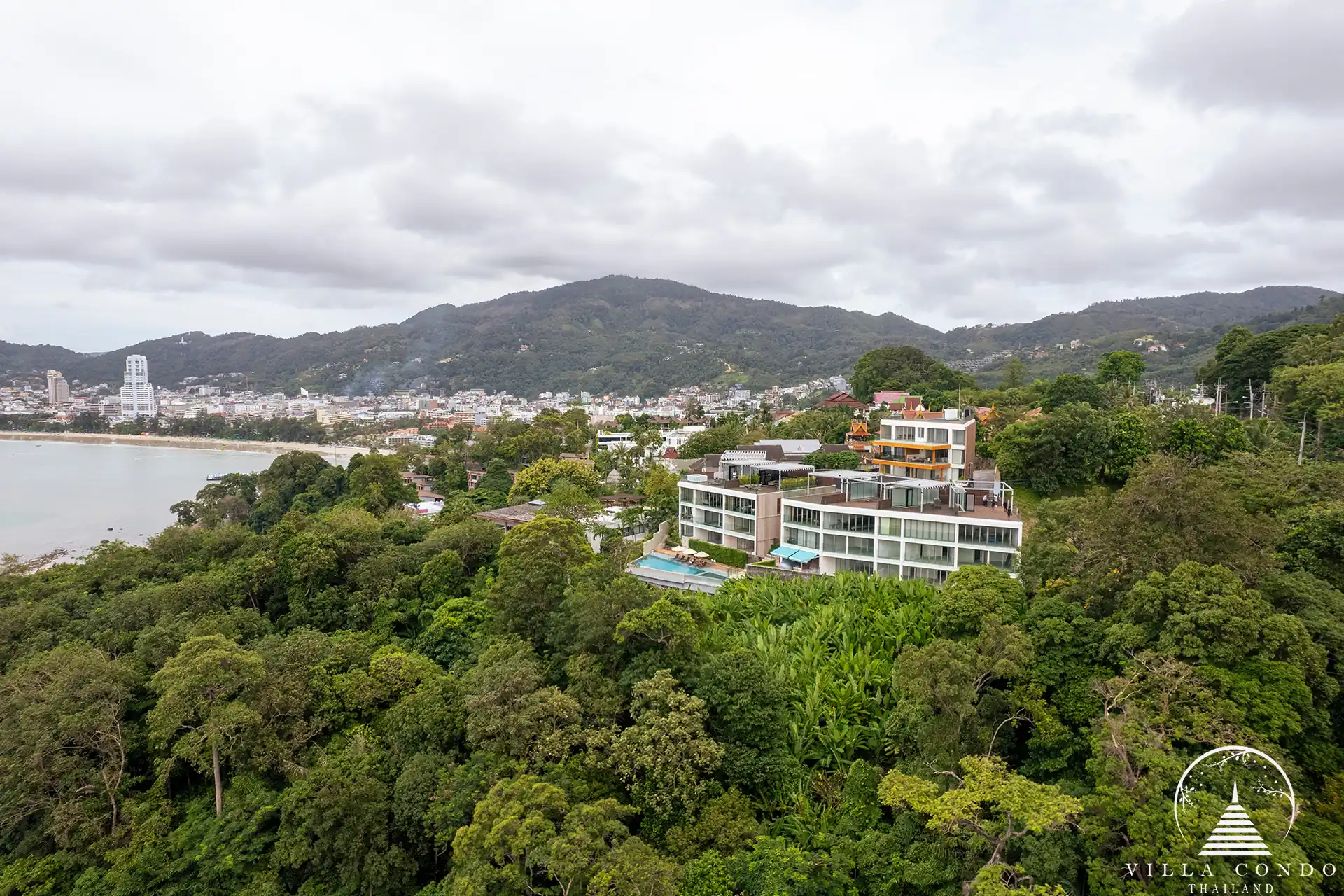 Spacious Project Area of Bluepoint Condo