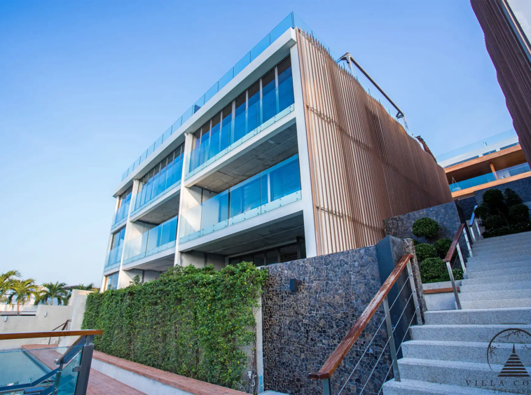 Spacious Project Area of Bluepoint Condo