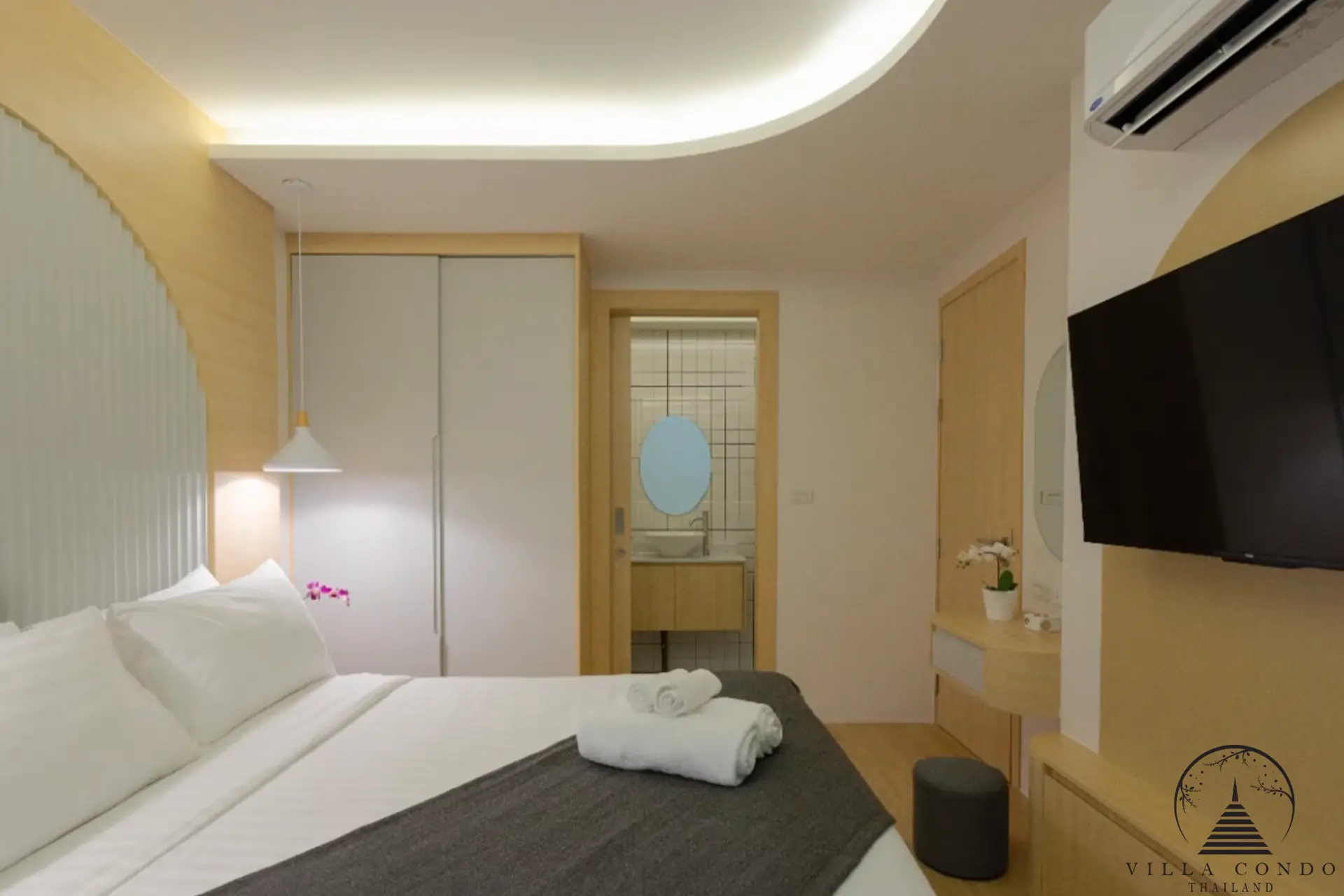 Modern and Sleek Condominium Interiors