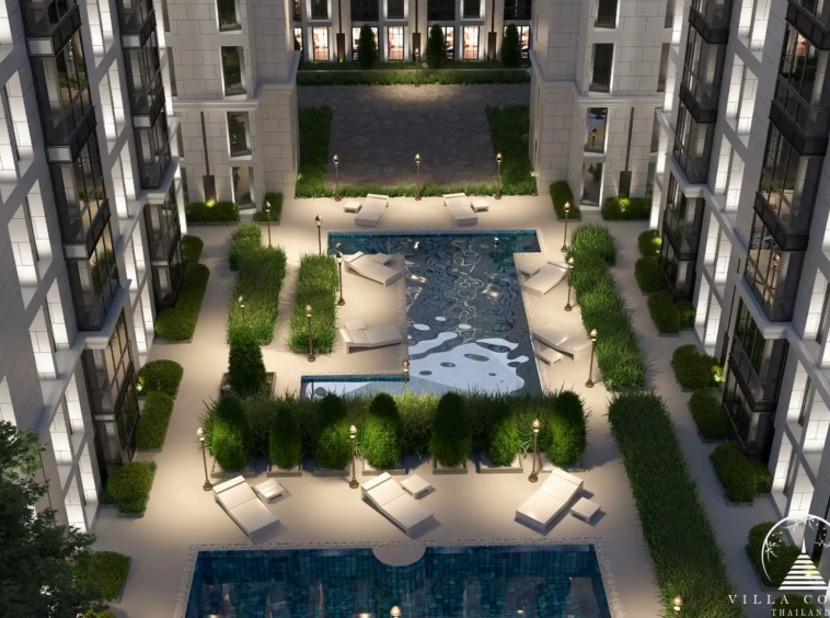 Relaxing Common Pool at Utopia Dream U2