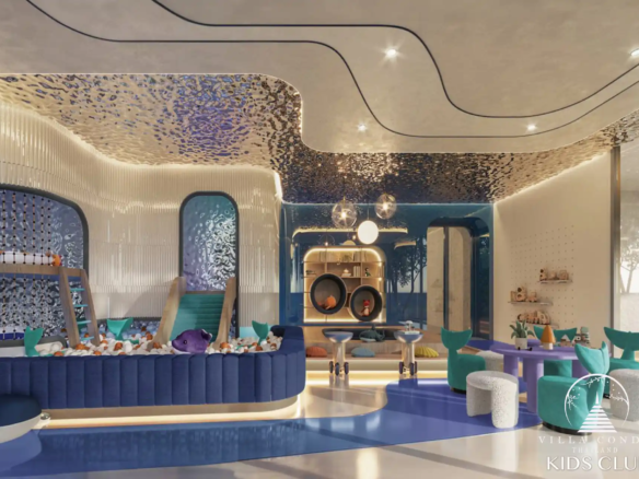 Common area at Bellevue Beachfront Condo.