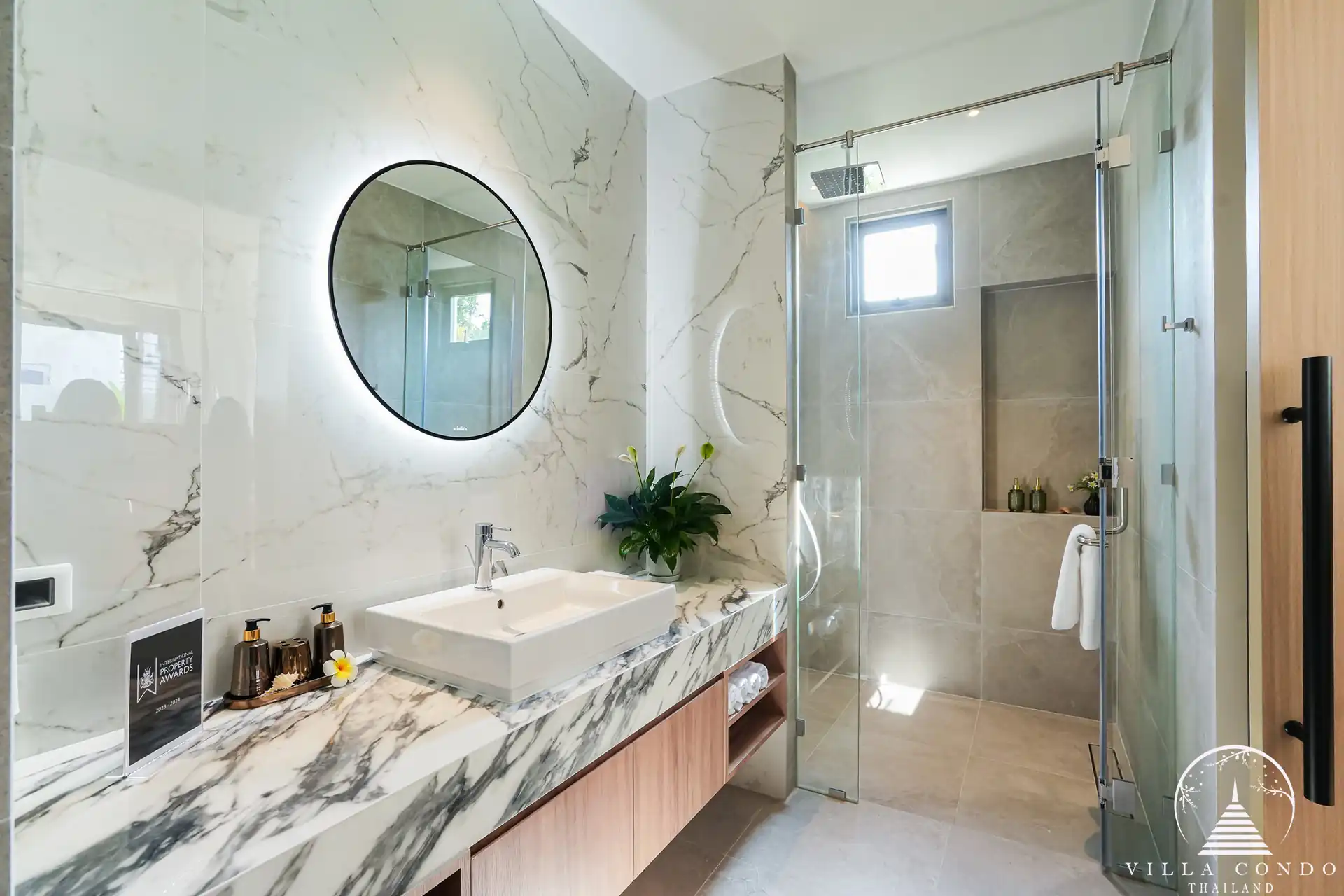 Modern bathroom in a unit at Erawana Grand pool villas in Phuket
