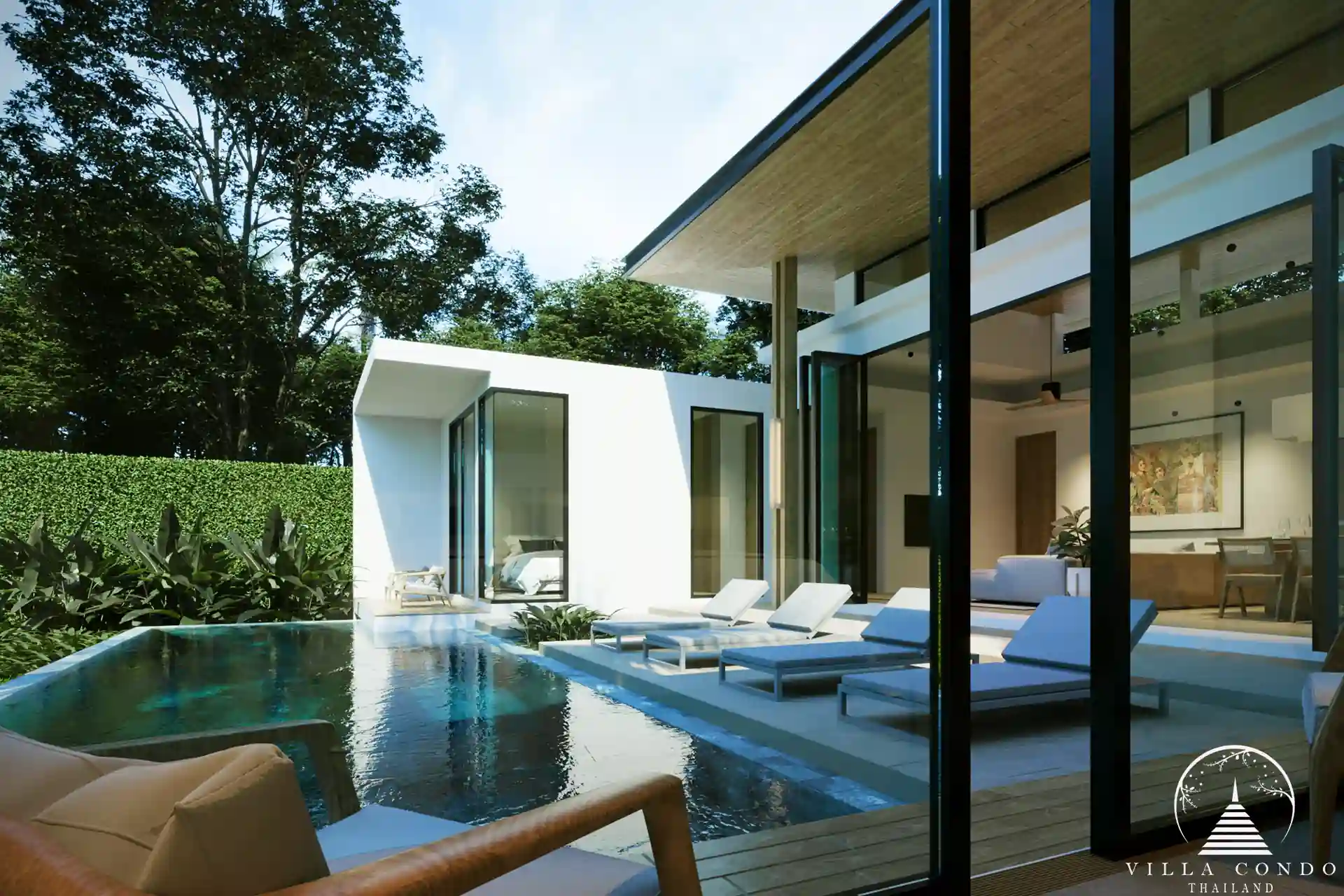Monetaria Villas private swimming pool