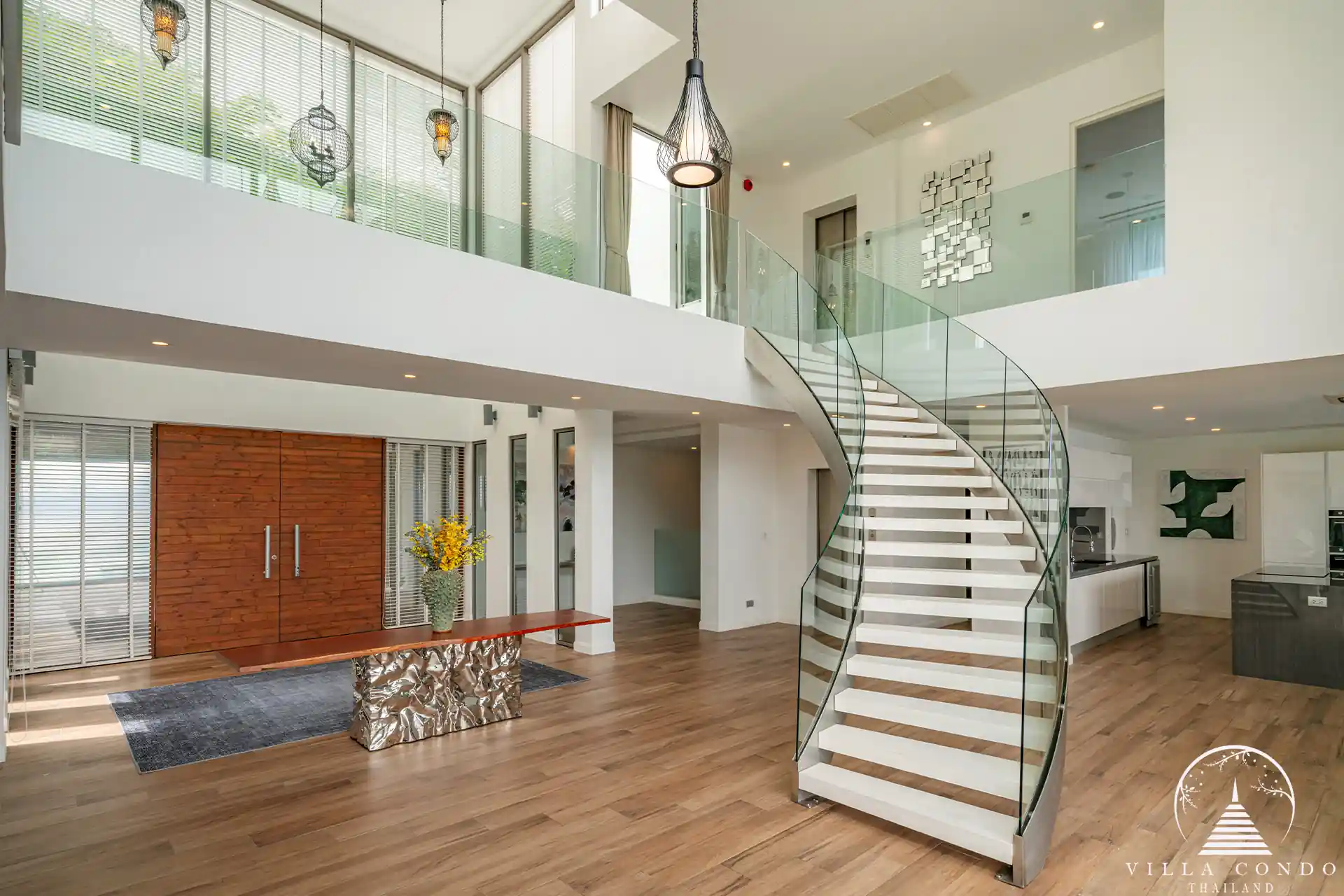 Interior view of Silver Moon Cape Amarin Kamala Headland