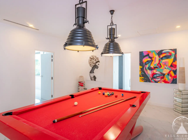 Pool table at Silver Moon Cape Amarin Kamala Headland