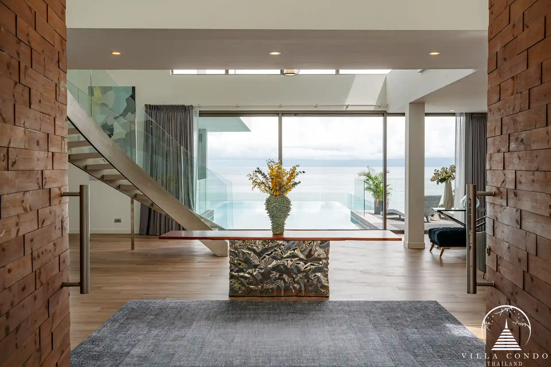 Interior view of Silver Moon Cape Amarin Kamala Headland