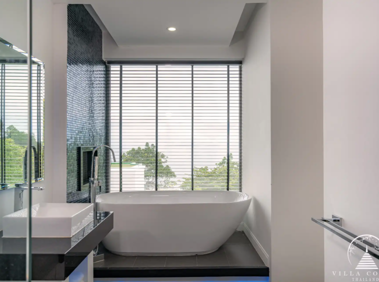Bathroom at Silver Moon Cape Amarin Kamala Headland