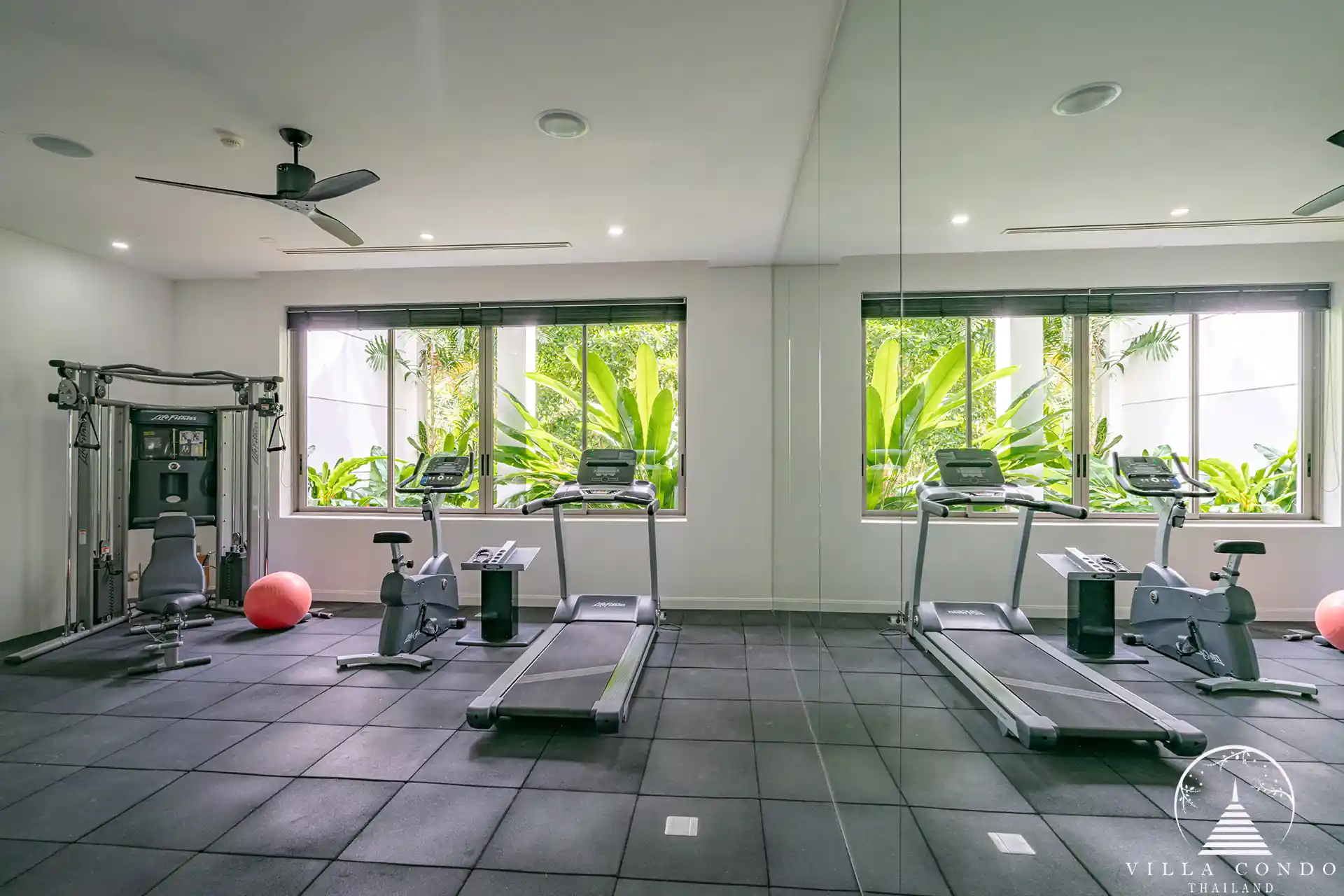 Private gym at Silver Moon Cape Amarin Kamala Headland