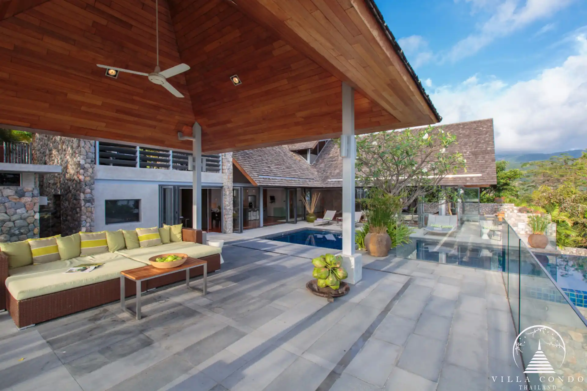 Outdoor area at Villa Hale Malia Kamala