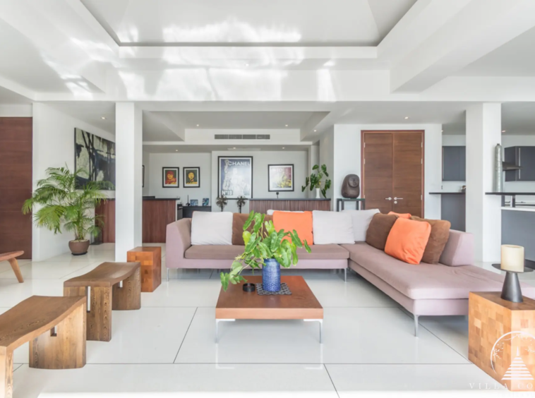Spacious living area at Villa Bauhinia with open-plan design