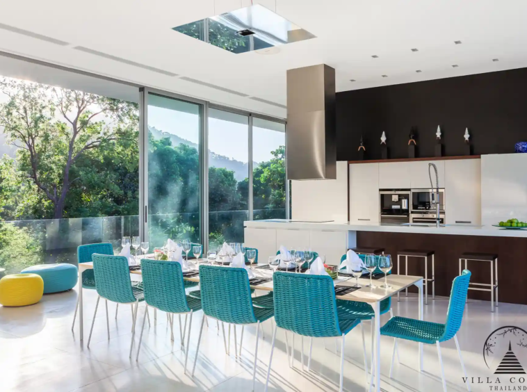 Elegant dining area in Villa Mayavee with ocean view