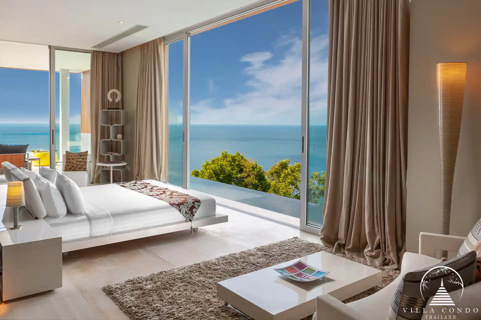 Master bedroom in Villa Mayavee with private pool access