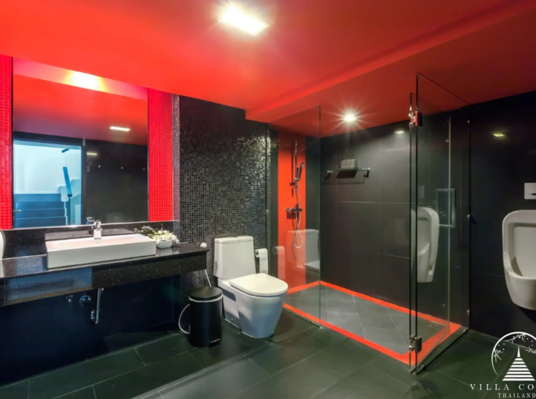 Villa Rockstar Kalim Phuket master bathroom