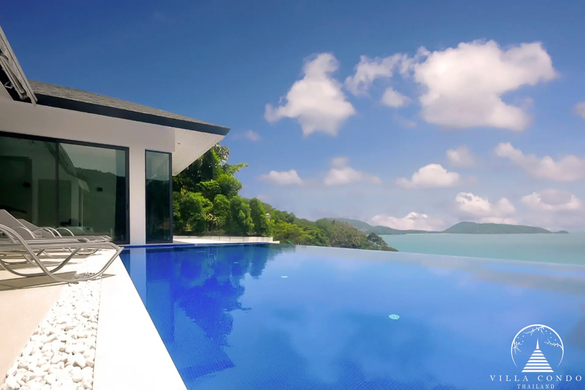 Villa Rockstar Kalim Phuket infinity pool with sea view
