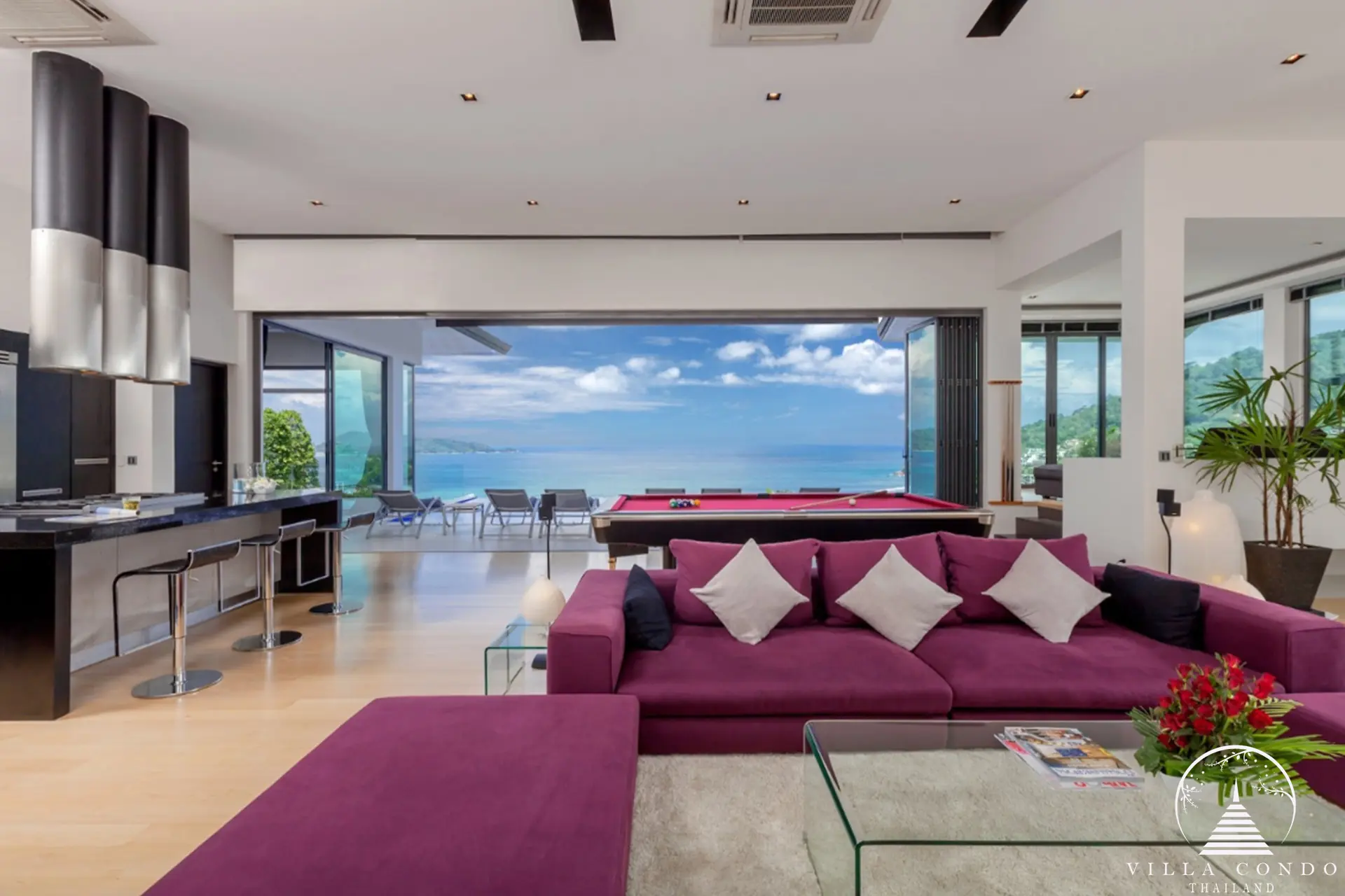 Villa Rockstar Kalim Phuket spacious living area
