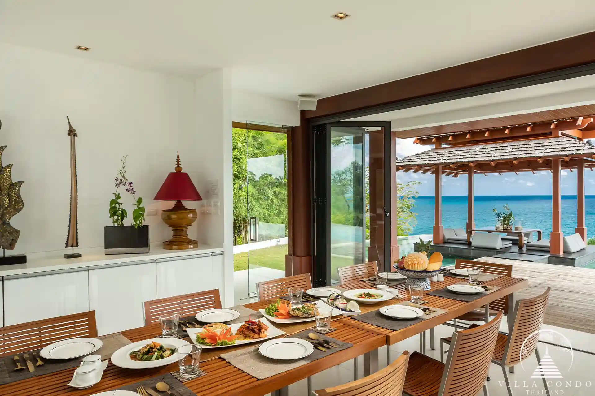 Villa Santisuk Kamala Headland indoor dining area
