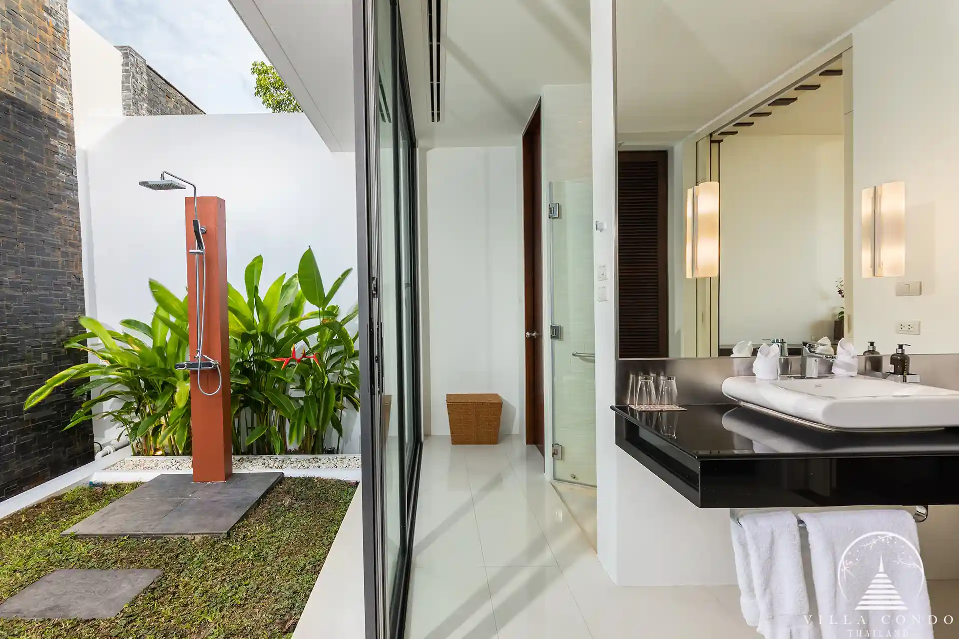 Villa Santisuk Kamala Headland master bathroom with outdoor shower