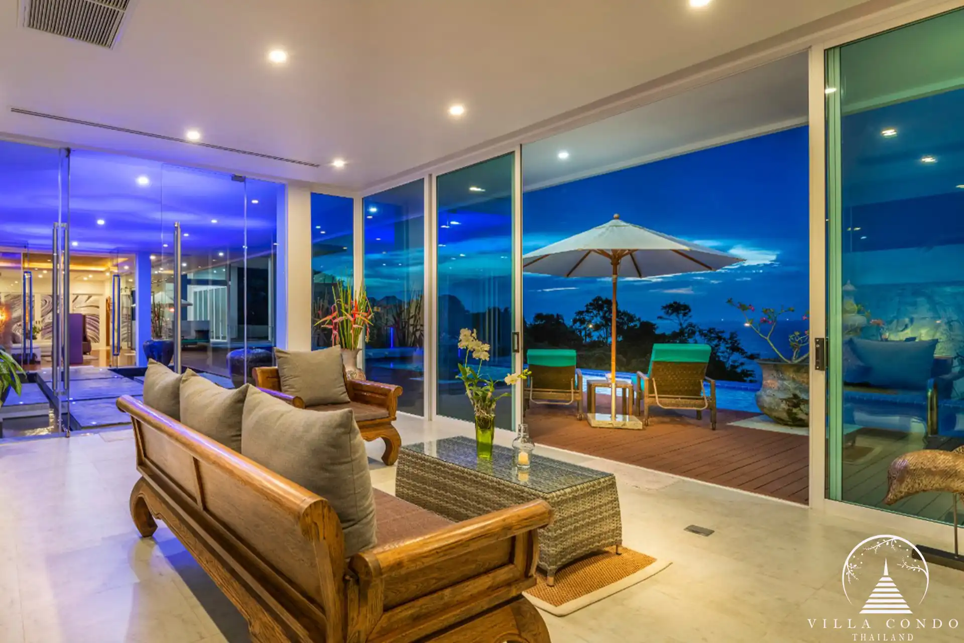 Second living room with ocean views at Villa Solaris Kamala.