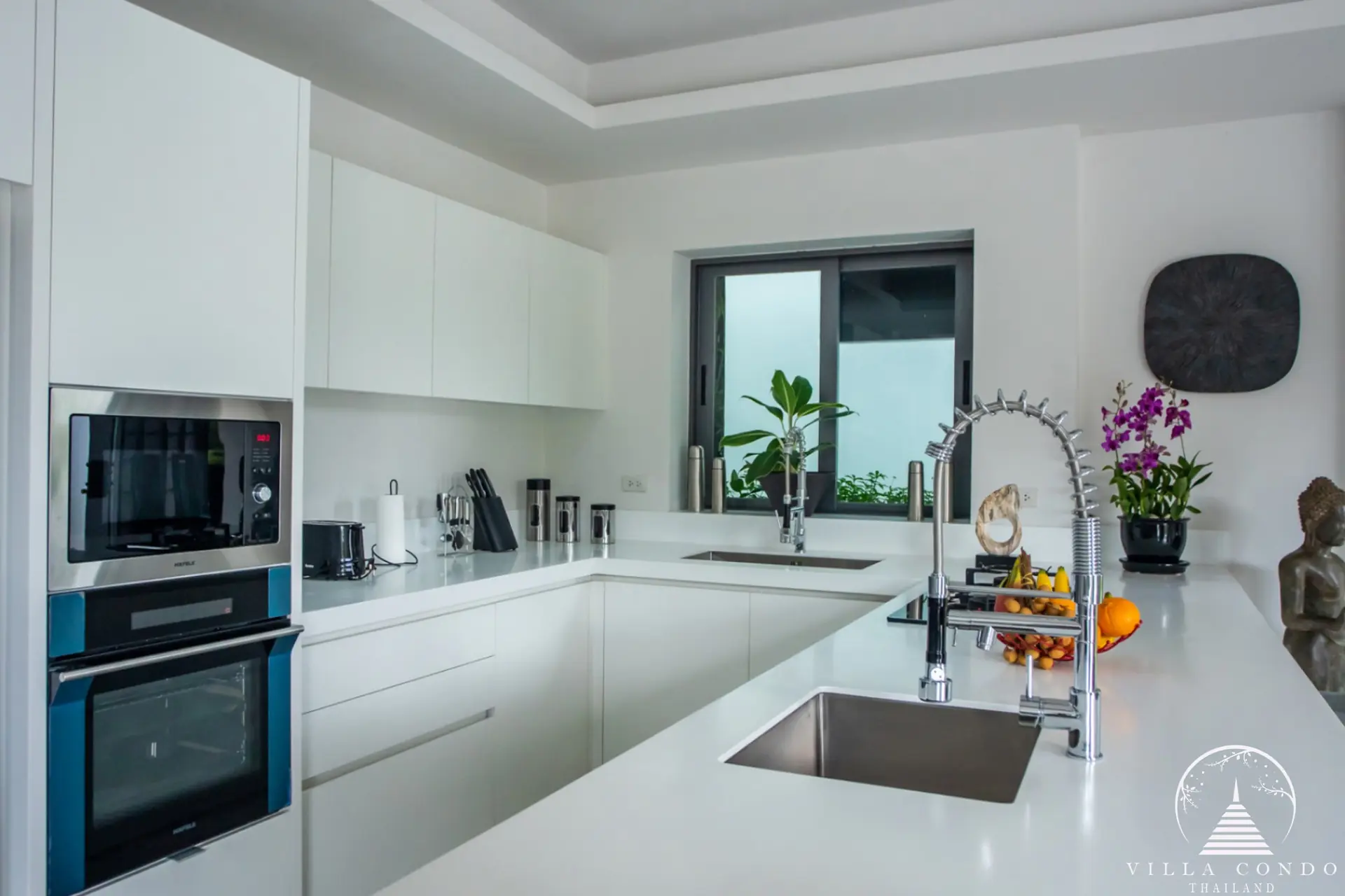 Fully equipped kitchen at Villas by the Big Bamboo.