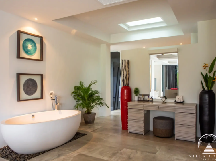 Elegant master bathroom at Villas by the Big Bamboo.