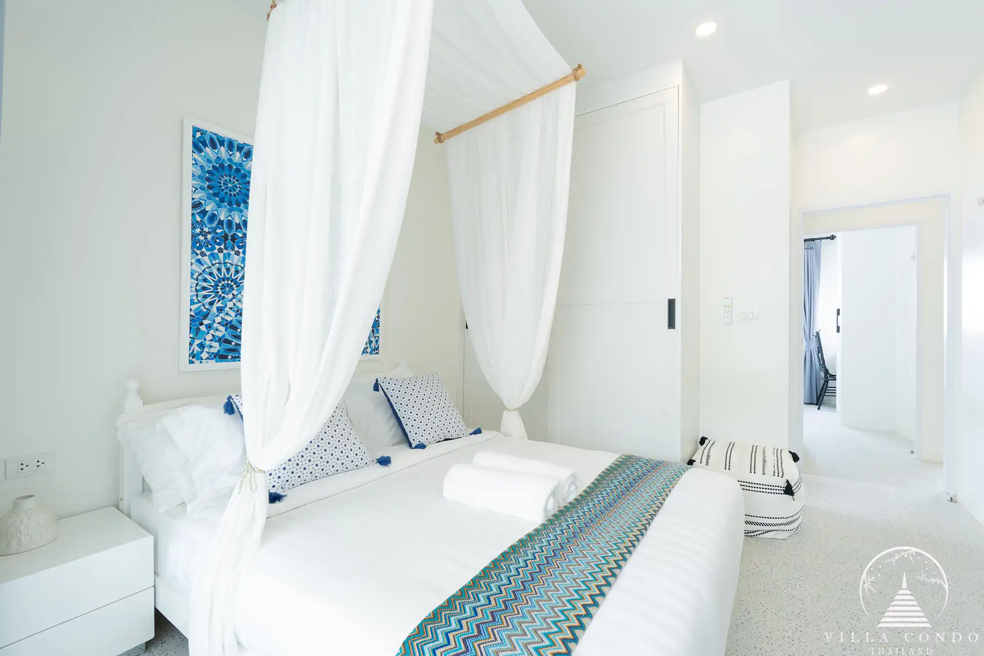 Master bedroom in Tyssen Yamu villa with Moroccan decor.