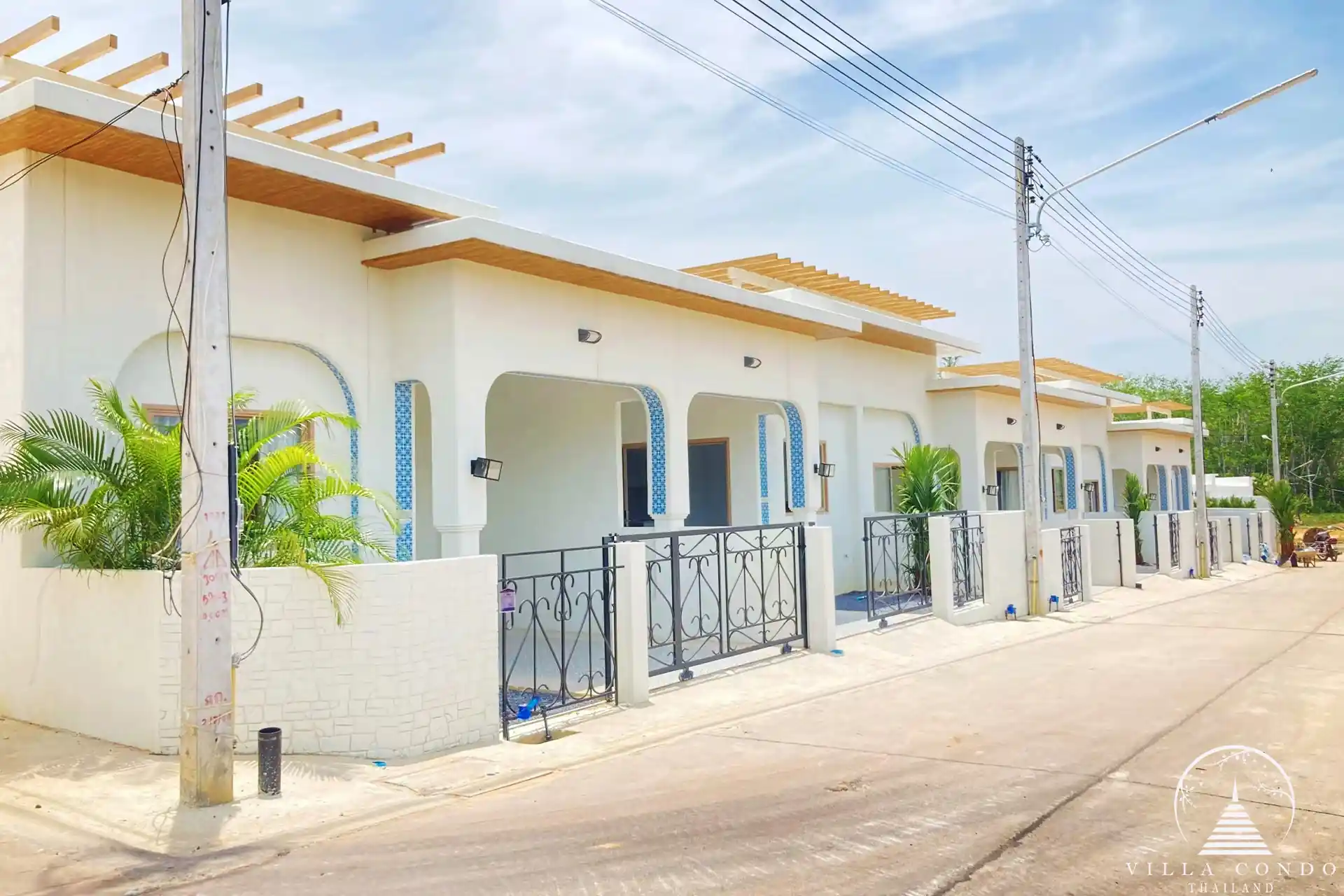 Elegant front exterior view of Tyssen Yamu villa