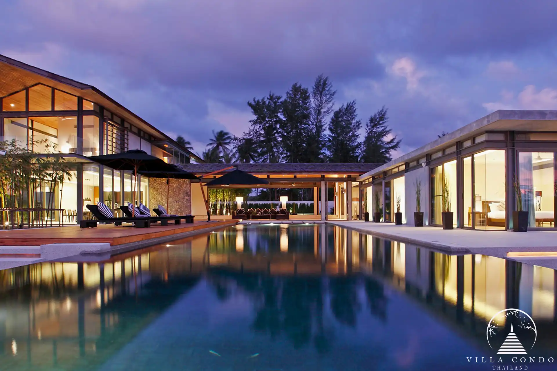 Villa Essenza Natai Beach Front Exterior Night View