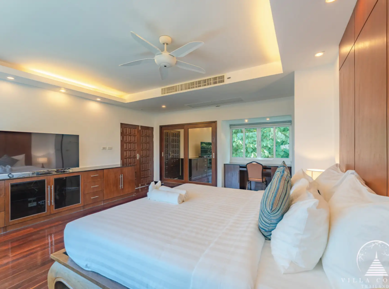 White Villa Patong master bedroom with ensuite and balcony with sea view.