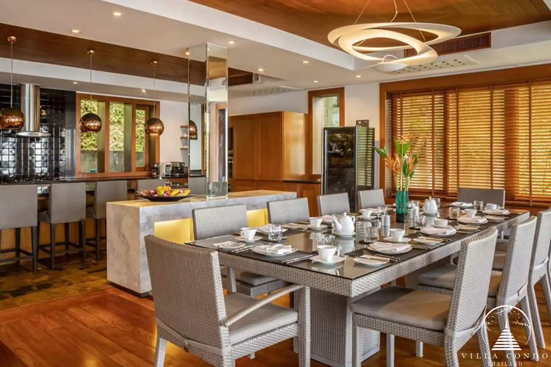 Elegant dining area at Villa Yang Som with seating for family and friends