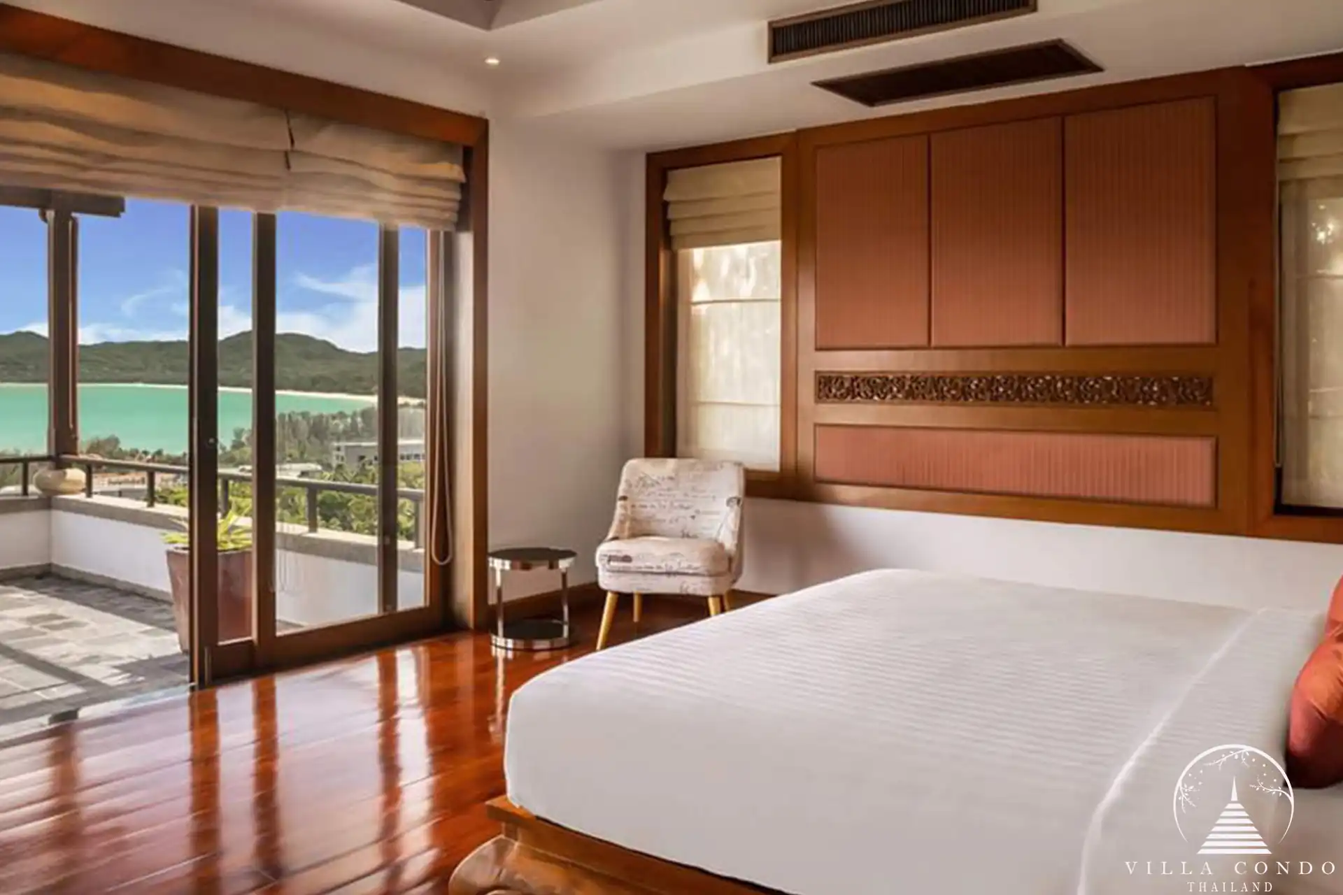 Second bedroom at Villa Yang Som with luxurious bedding and stunning sea views