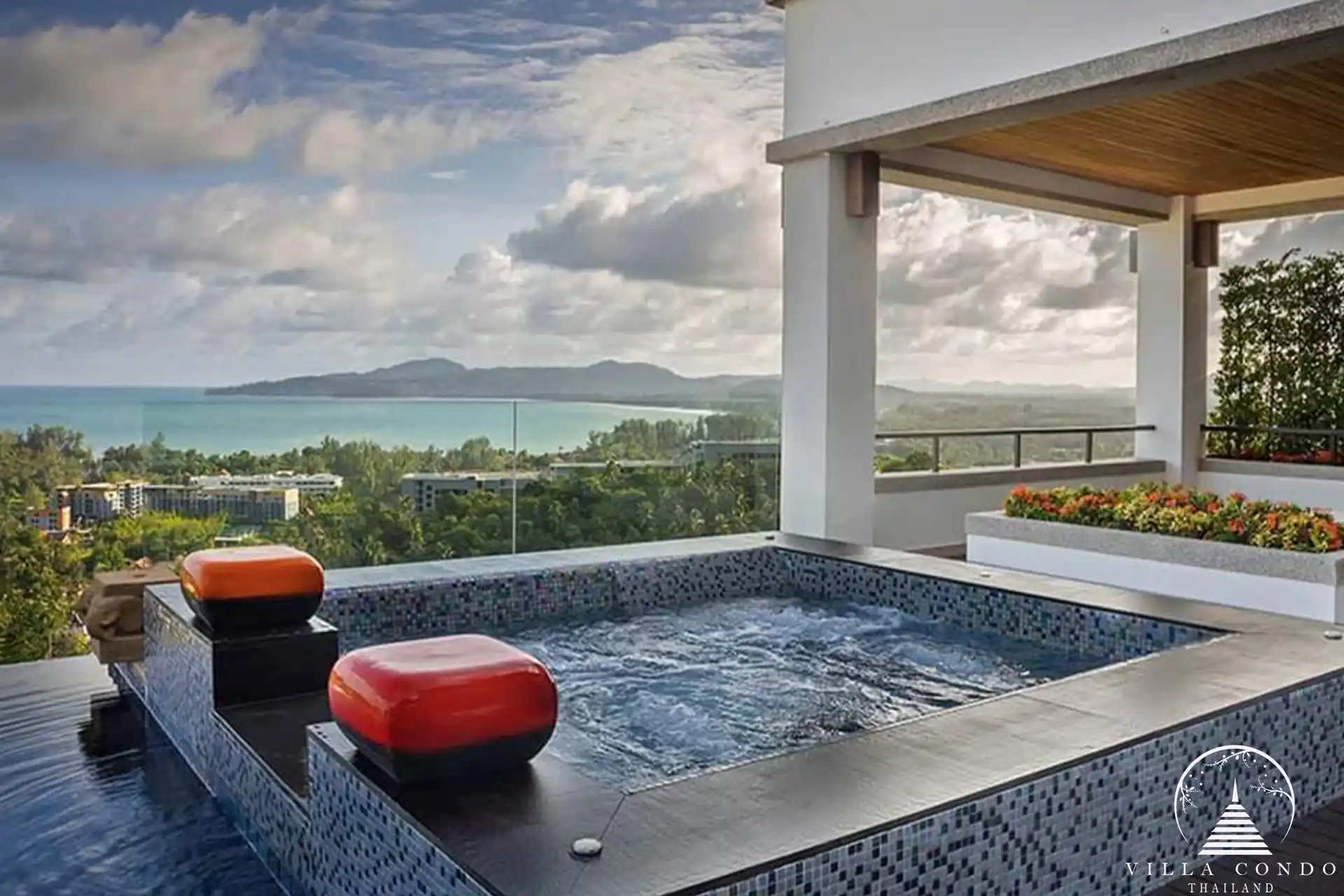 Private Jacuzzi at Villa Yang Som with ocean views and luxurious surroundings